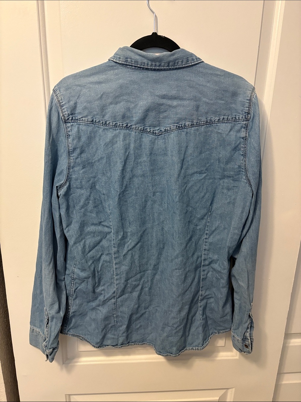 GAP Light Wash Denim Button-Up Shirt - Picture 3 of 4
